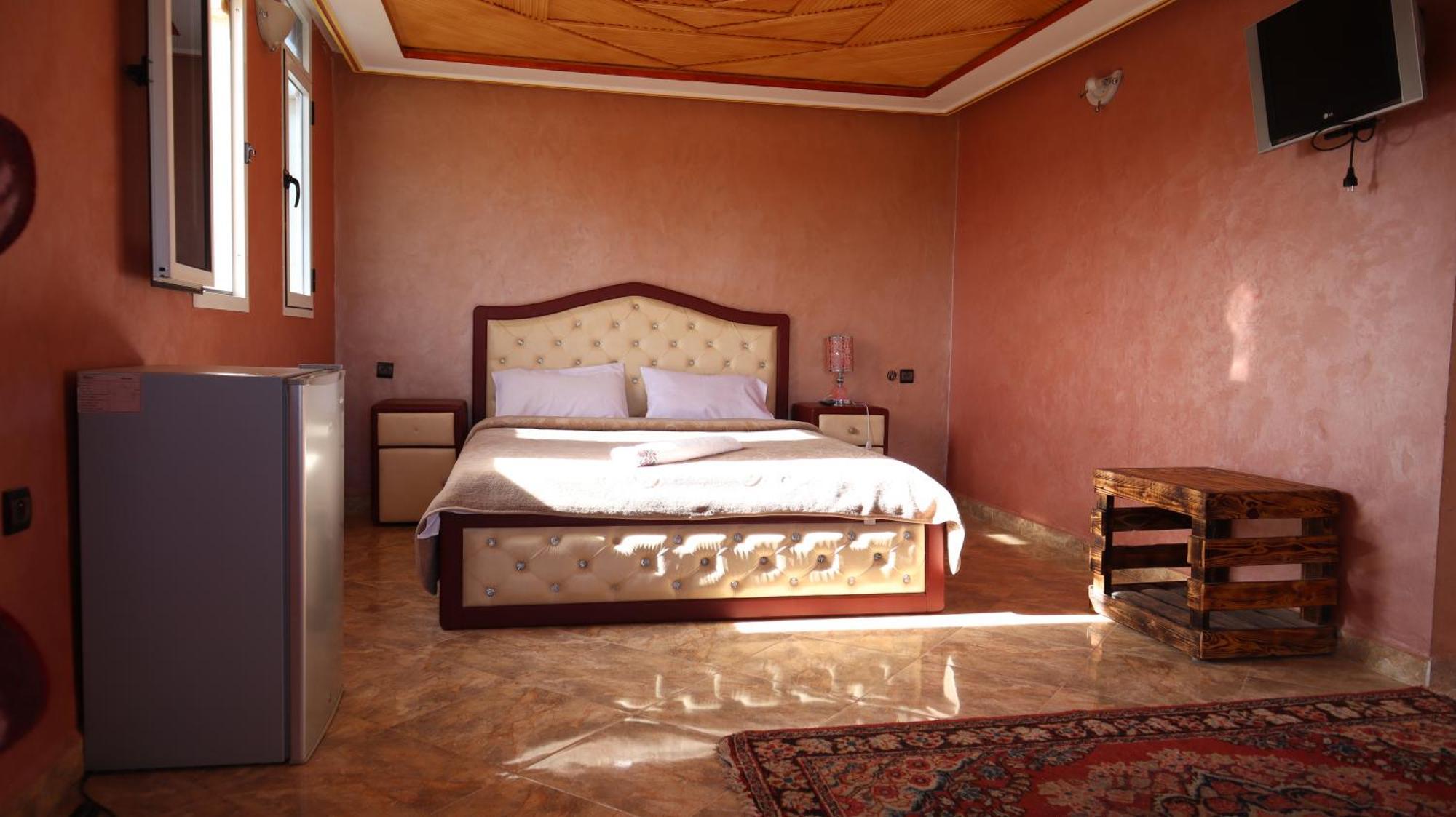 Bio Palace Hotel Тингир Экстерьер фото